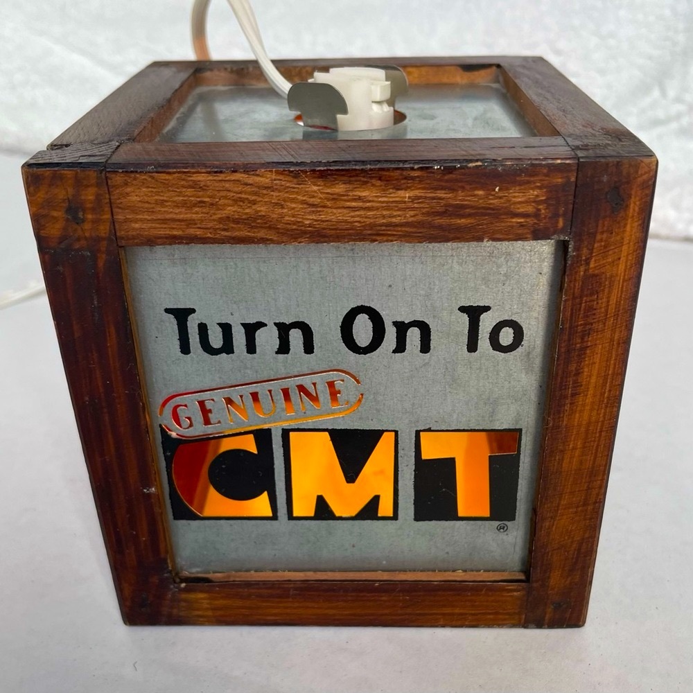 Rare 1997 CMT swag/promotional novelty plug-in night light